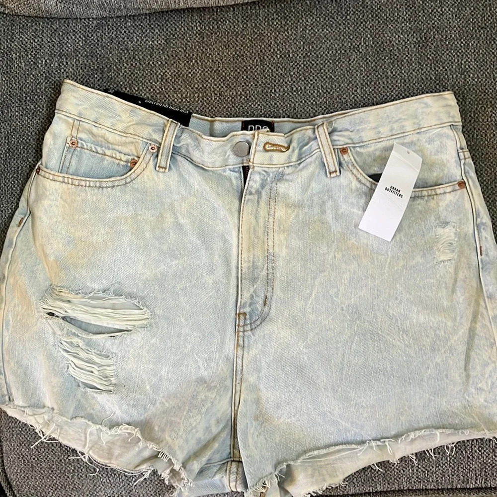 NEW Urban Outfitters Girlfriend Hugh Rise Shorts